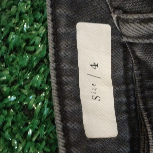 Piercro In A Letter Press Cropped Jeans - Picture 4 of 5